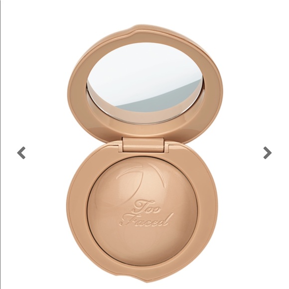💗 Too Faced Peach Frost Illuminator - Picture 2 of 8